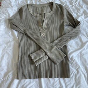 Aerie Ribbed Long Sleeve Top in Taupe